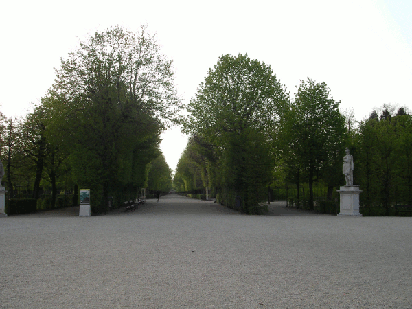 380.gif (161428 bytes)