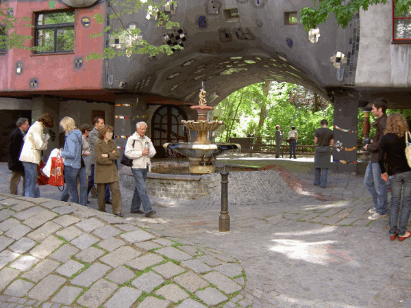 500.gif (182173 bytes)