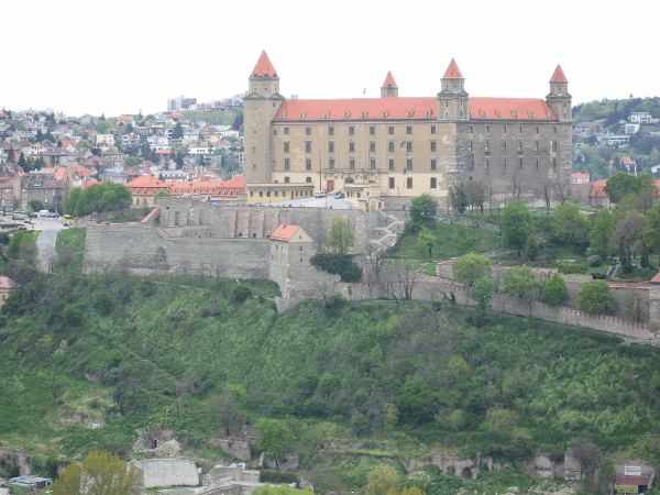 880.gif (180195 bytes)